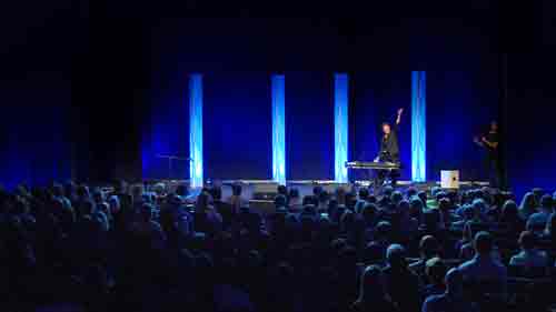 Per-Bristow-Live-Melbourne1