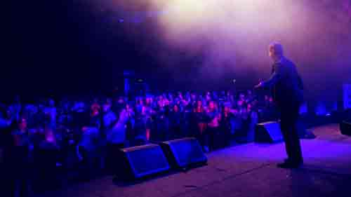 Per-Bristow-Live-Sydney